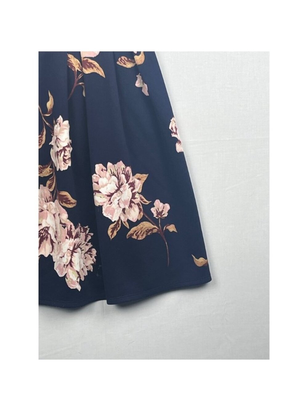 Monteau Los Angeles Floral Fit & Flare Dress Navy Pink Spaghetti Strap Size S - Picture 6 of 9